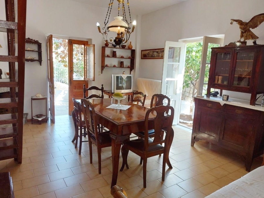 For Sale Detached house Hydra 215263