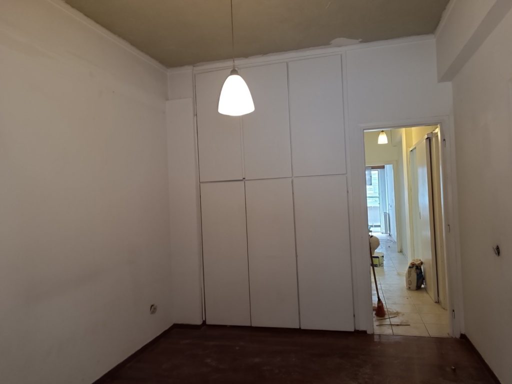 Apartment For Rent in Piraeus 734337