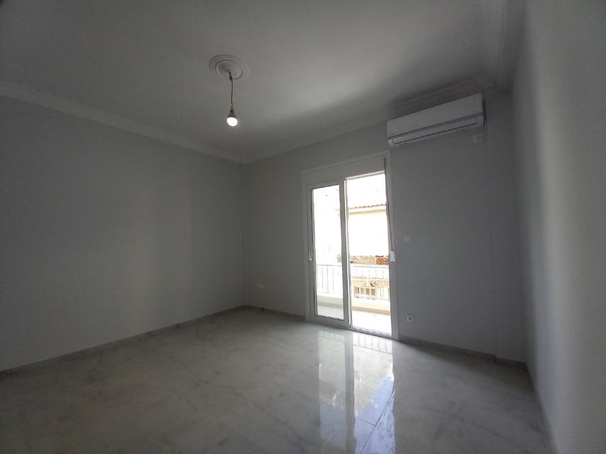 Apartment For Sale in Agios Nikolaos 939601